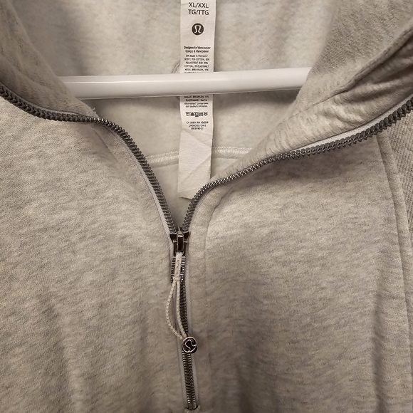 Like new lululemon half zip hoodie (long version) - Picture 3 of 5